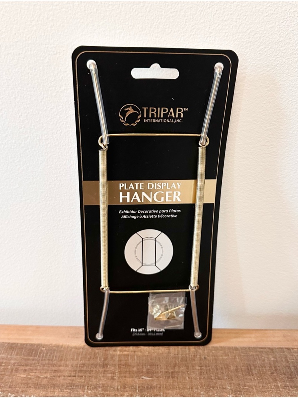 Tripar Plate Display Hanger - Brass Finish Fits 10” - 14” Plates New with Tags